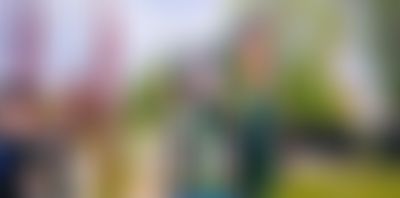 Post media background