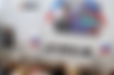 Post media background