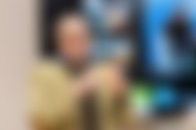 Post media background
