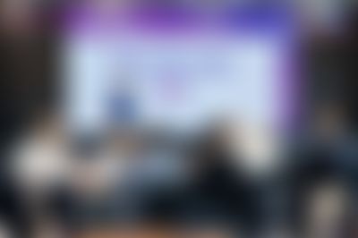 Post media background