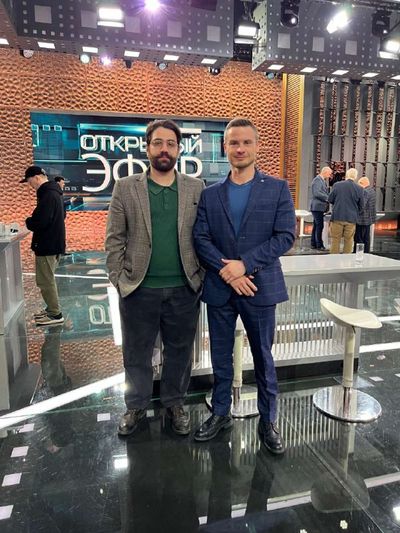 Post media