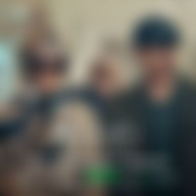 Post media background