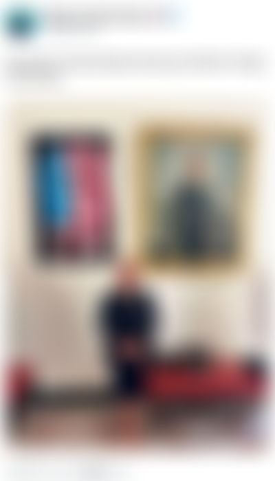 Post media background