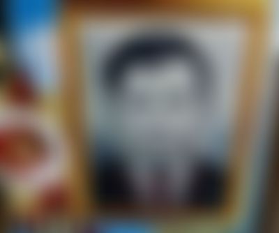 Post media background