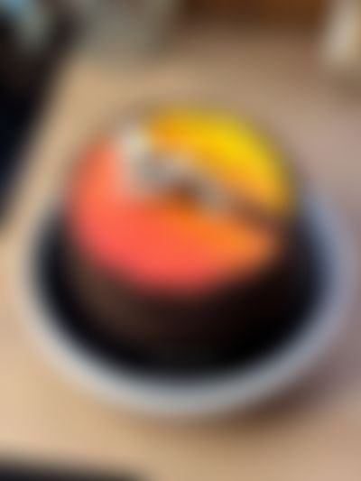Post media background