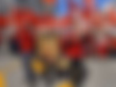 Post media background