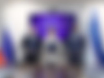 Post media background