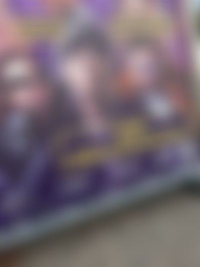 Post media background