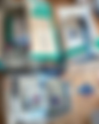 Post media background