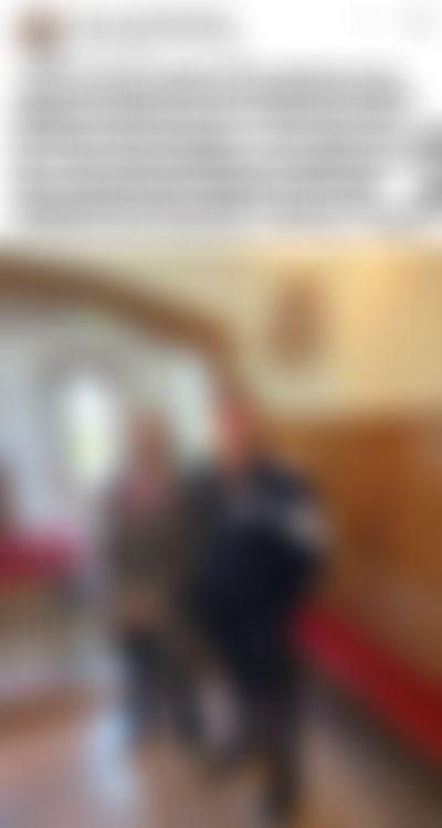 Post media background