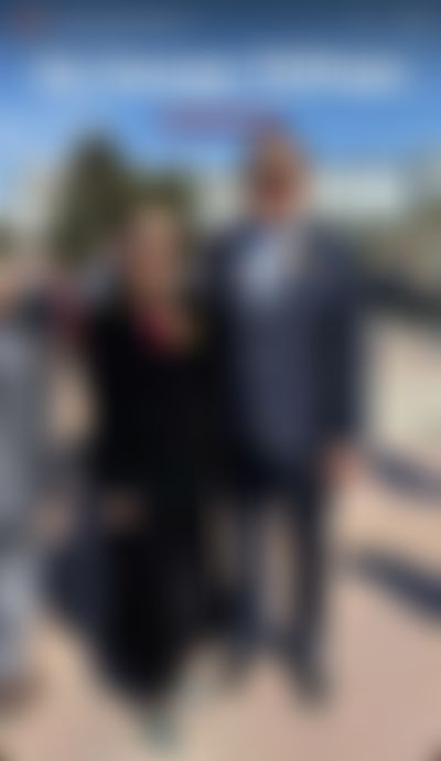 Post media background