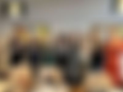 Post media background