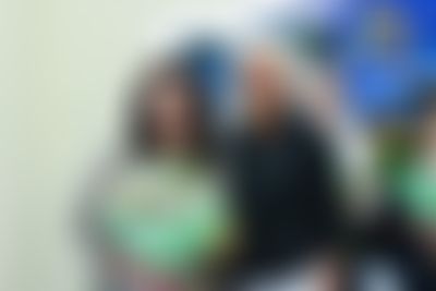 Post media background