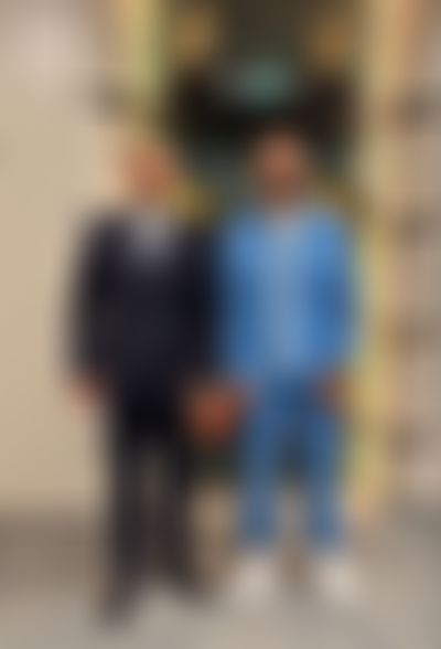 Post media background