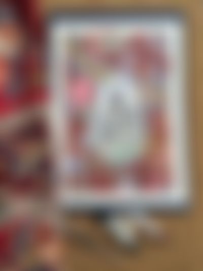 Post media background
