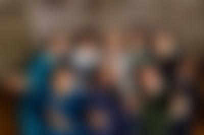 Post media background