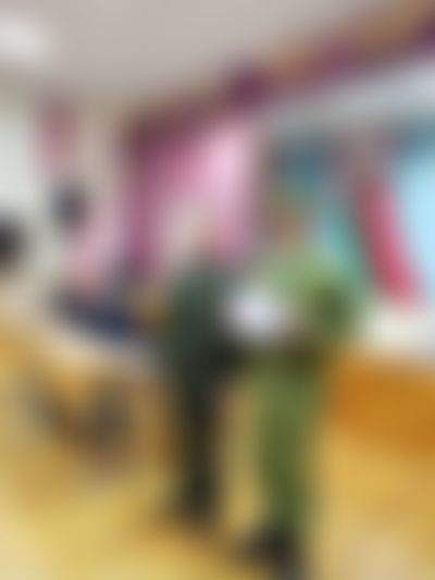 Post media background