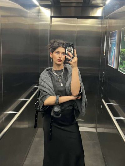 Post media