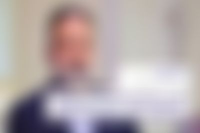 Post media background