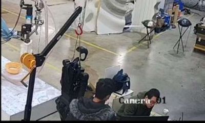 Post media