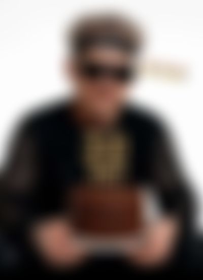 Post media background
