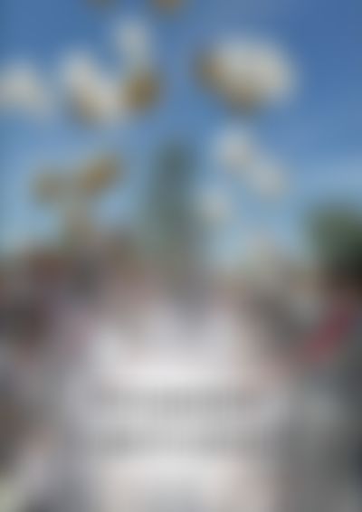 Post media background