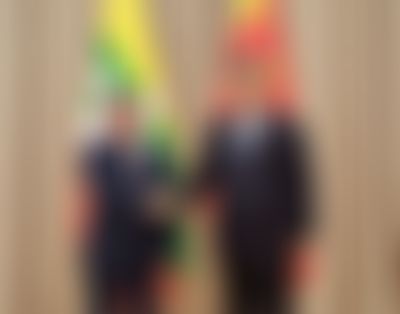 Post media background