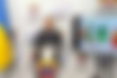 Post media background