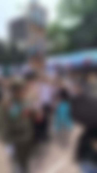 Post media background