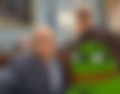Post media background