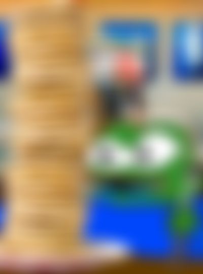 Post media background