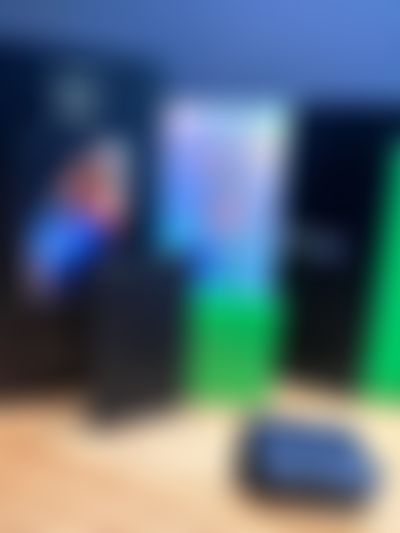 Post media background