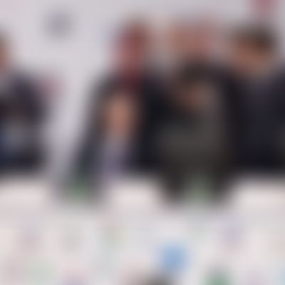 Post media background