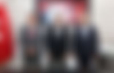 Post media background