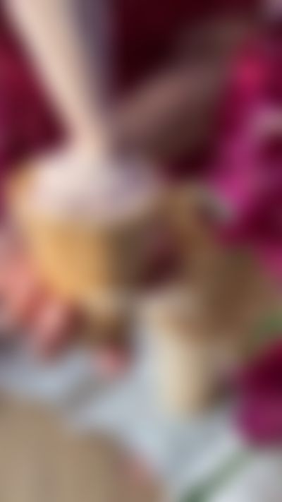 Post media background
