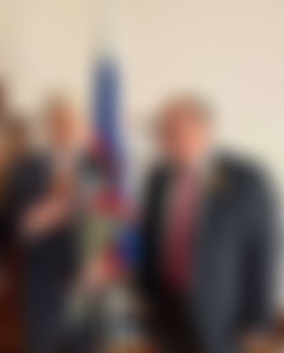 Post media background