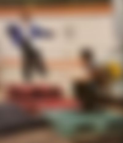 Post media background