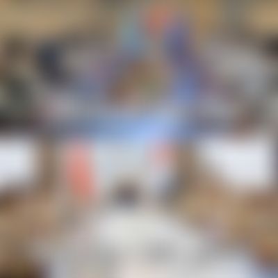 Post media background