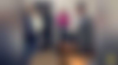 Post media background