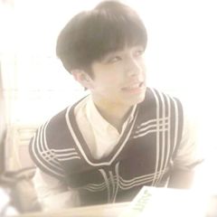 우진 is real avatar