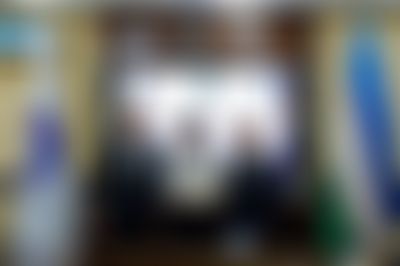 Post media background
