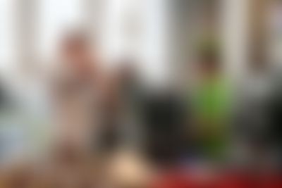 Post media background