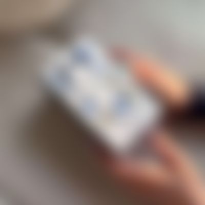 Post media background