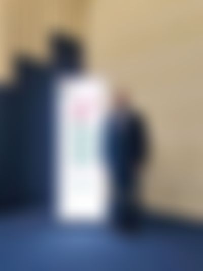 Post media background
