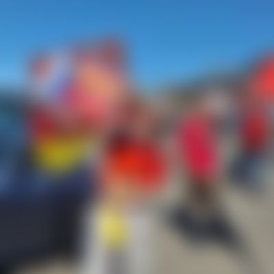 Post media background