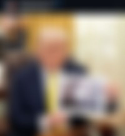 Post media background