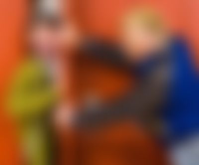 Post media background