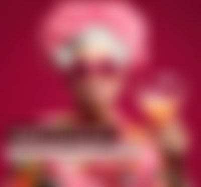 Post media background