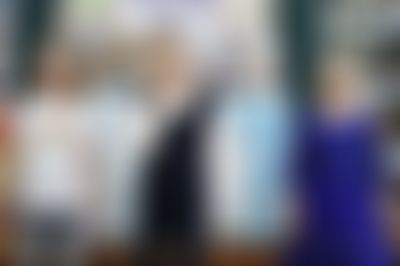 Post media background