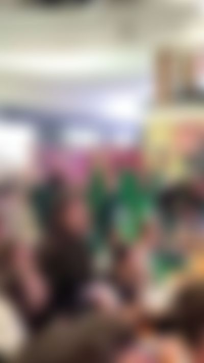 Post media background